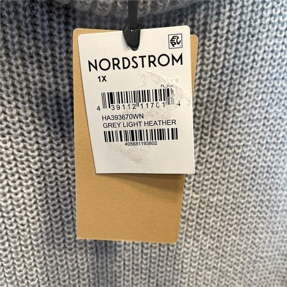 Halogen Oversized Turtleneck Tunic Sweater in Light Grey Plus Size 1X NWT - Picture 5 of 7